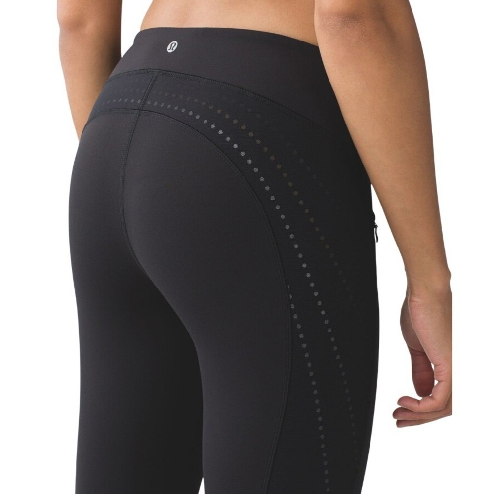 LULULEMON Stop At Nothing Black CROPPED LEGGINGS Crop Pants REFLECTIVE DOTS sz 2